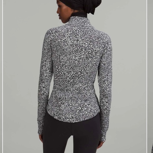 Lululemon InStill Jacket - Warped Grain Alpine White Black - Picture 5 of 5